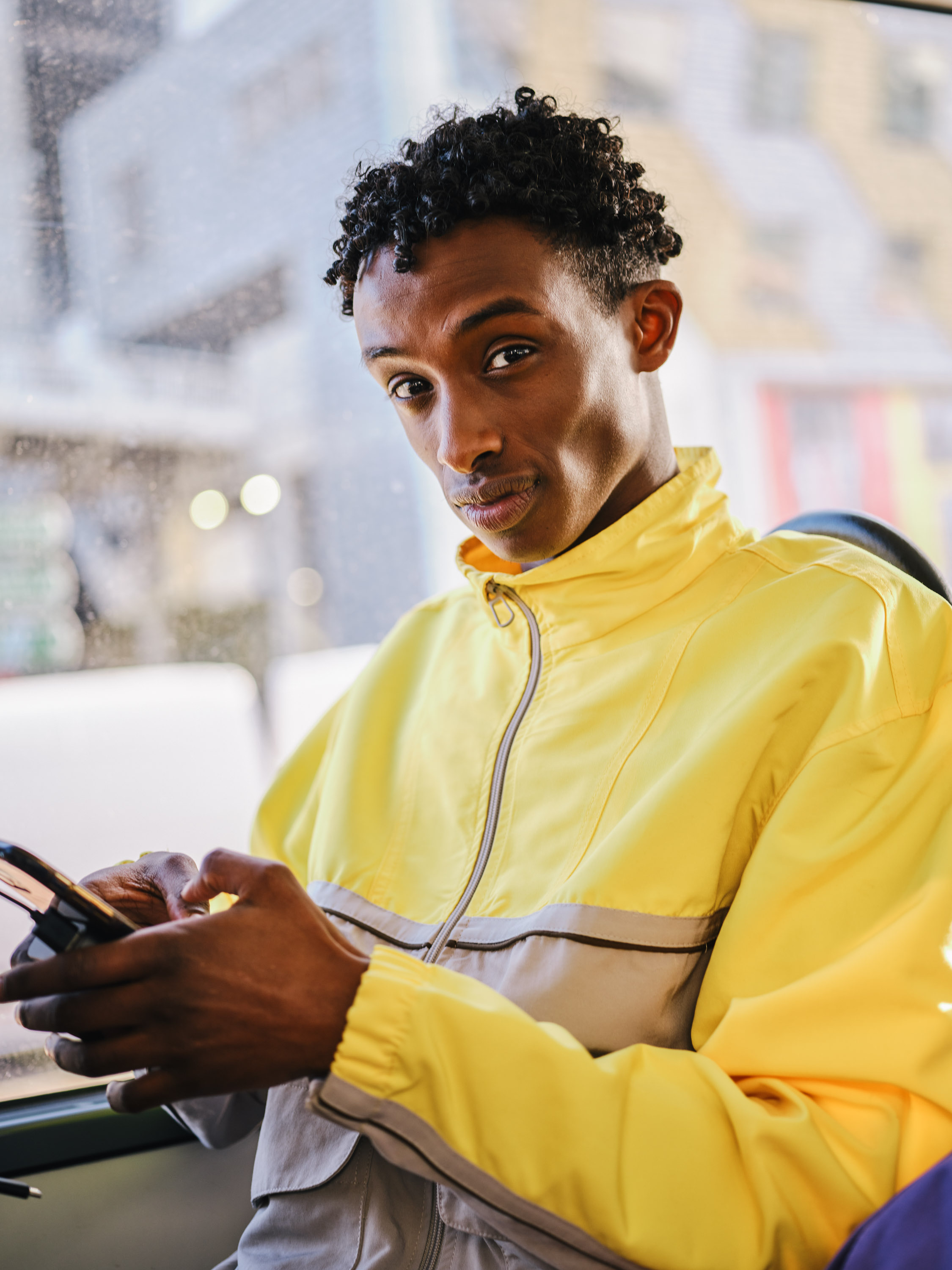 Tele2 Lijn 5G campaign still 3